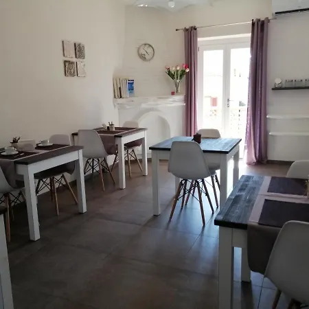 Maison Kaina Ольбия