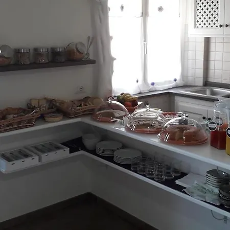 فندق مبيت وإفطار Maison Kaina أولبيا