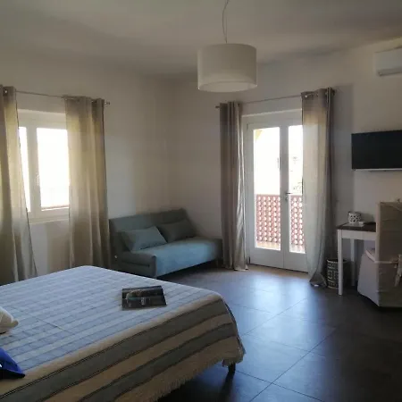 Maison Kaina