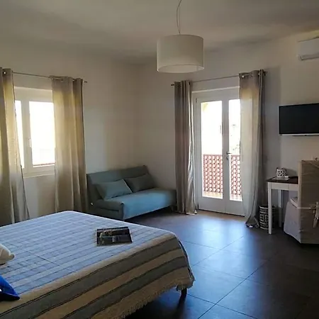 Bed & Breakfast Maison Kaina Olbia