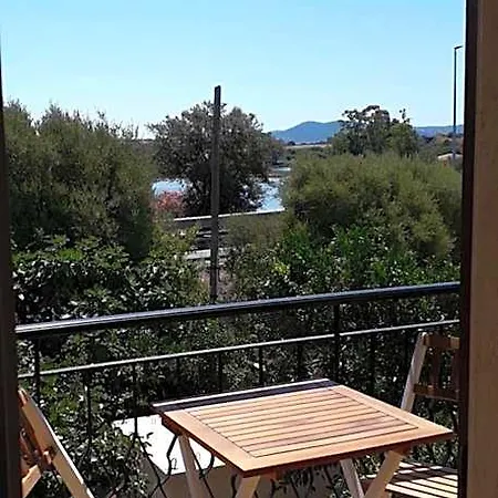 Maison Kaina فندق مبيت وإفطار أولبيا
