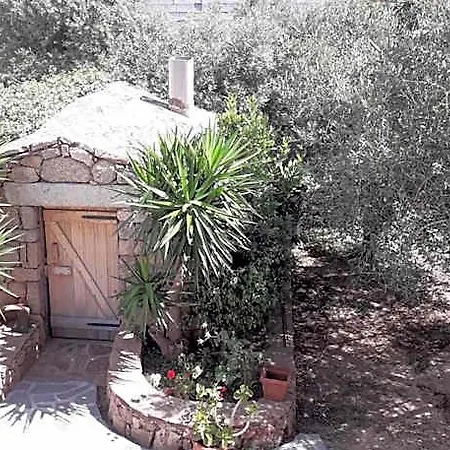 Maison Kaina Bed & Breakfast 3*