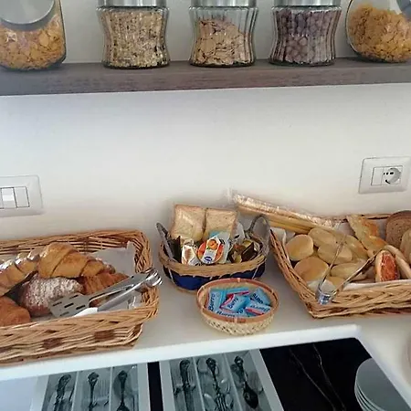 Bed & Breakfast Maison Kaina
