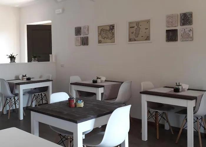 Maison Kaina Panzió Olbia